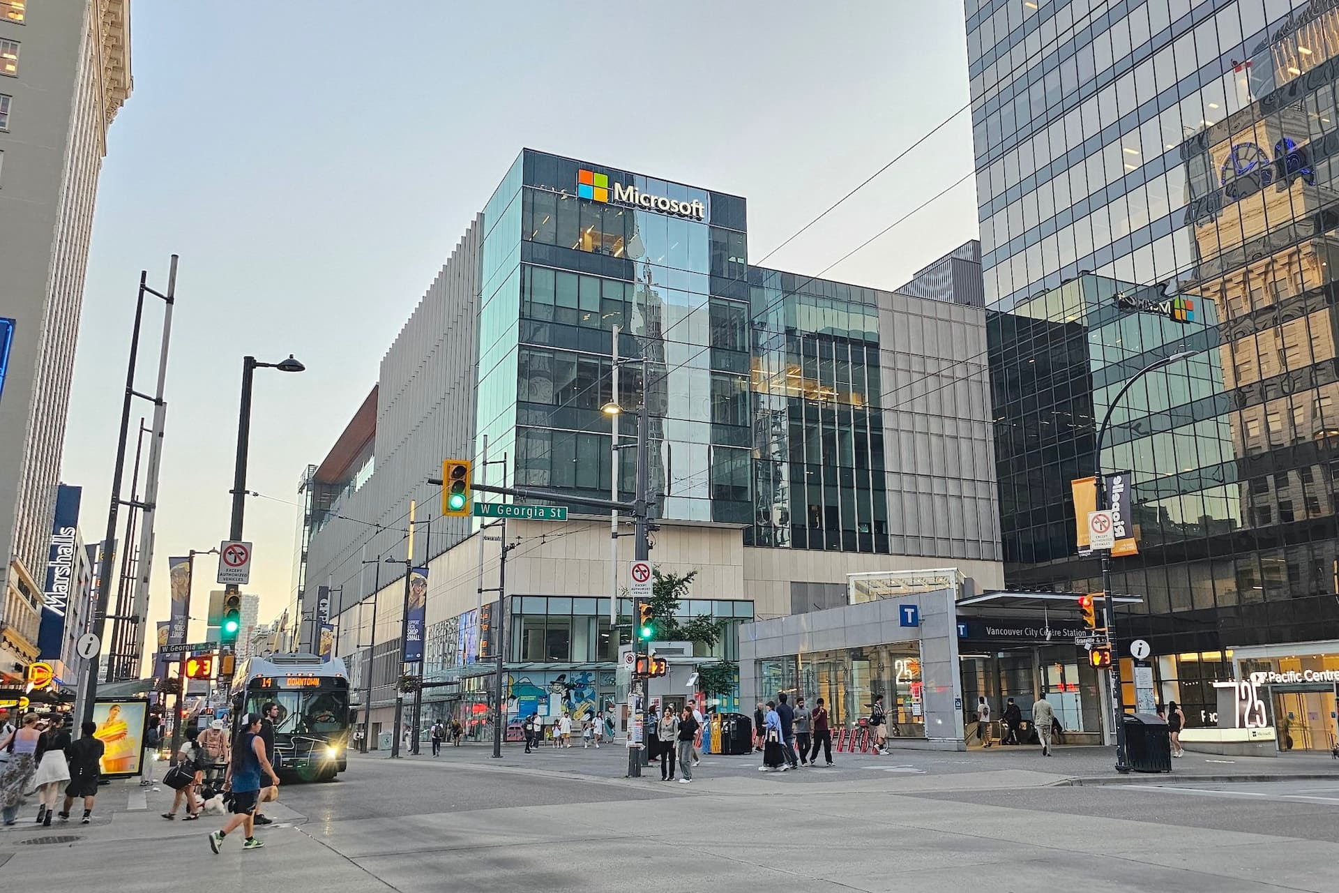 https://display.dailyhive.com/uploads/2025/07/725-granville-street-vancouver-cf-pacific-centre-microsoft-lululemon-f.jpg