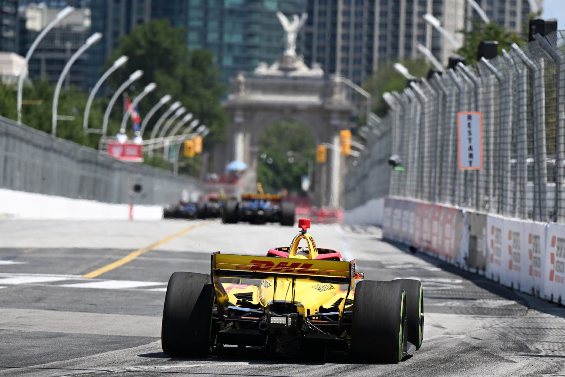 https://display.dailyhive.com/uploads/2025/09/honda-indy-toronto-scaled-e1756910128721.jpg