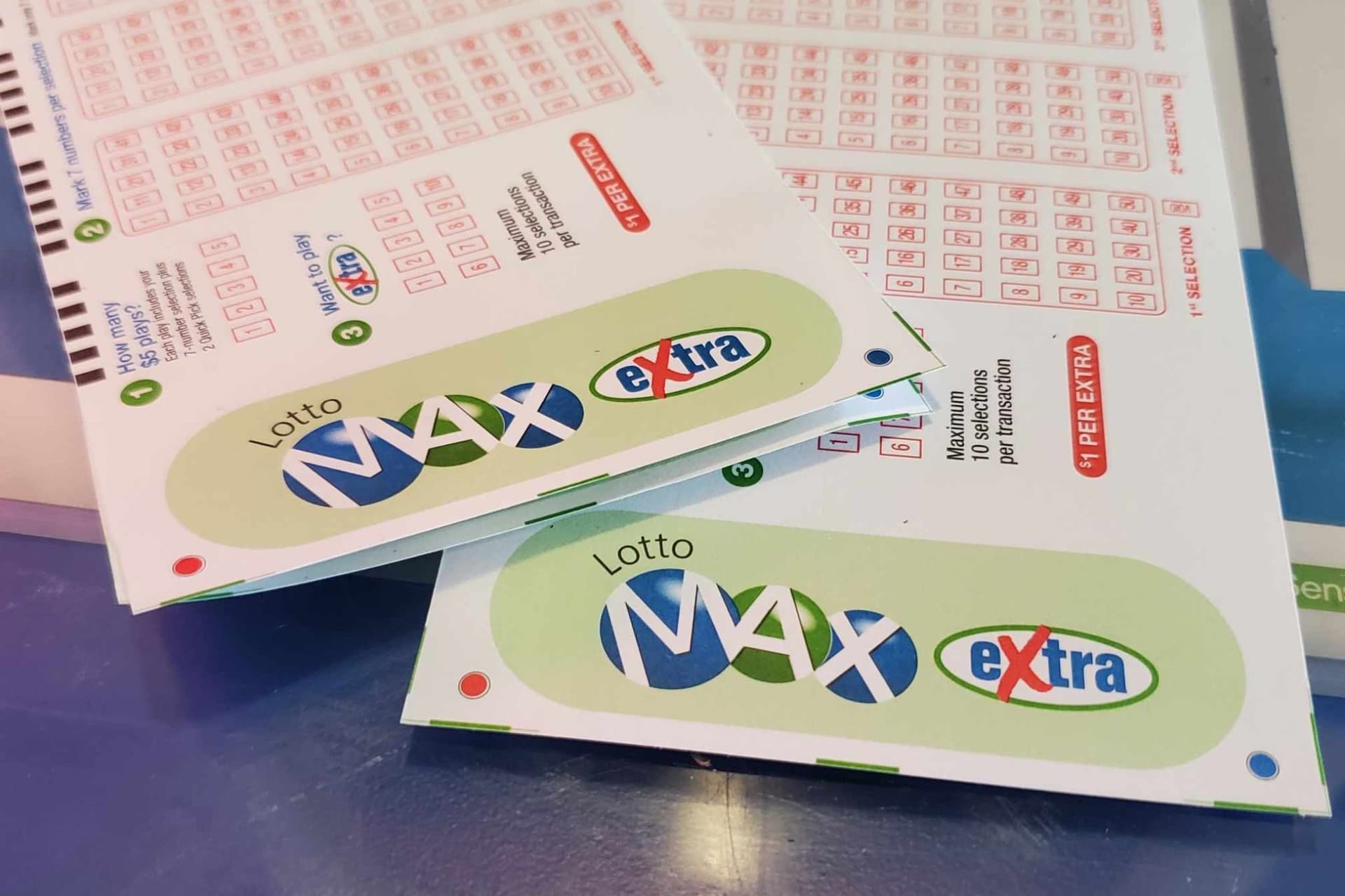 https://display.dailyhive.com/uploads/2025/09/lotto-max-11.jpg