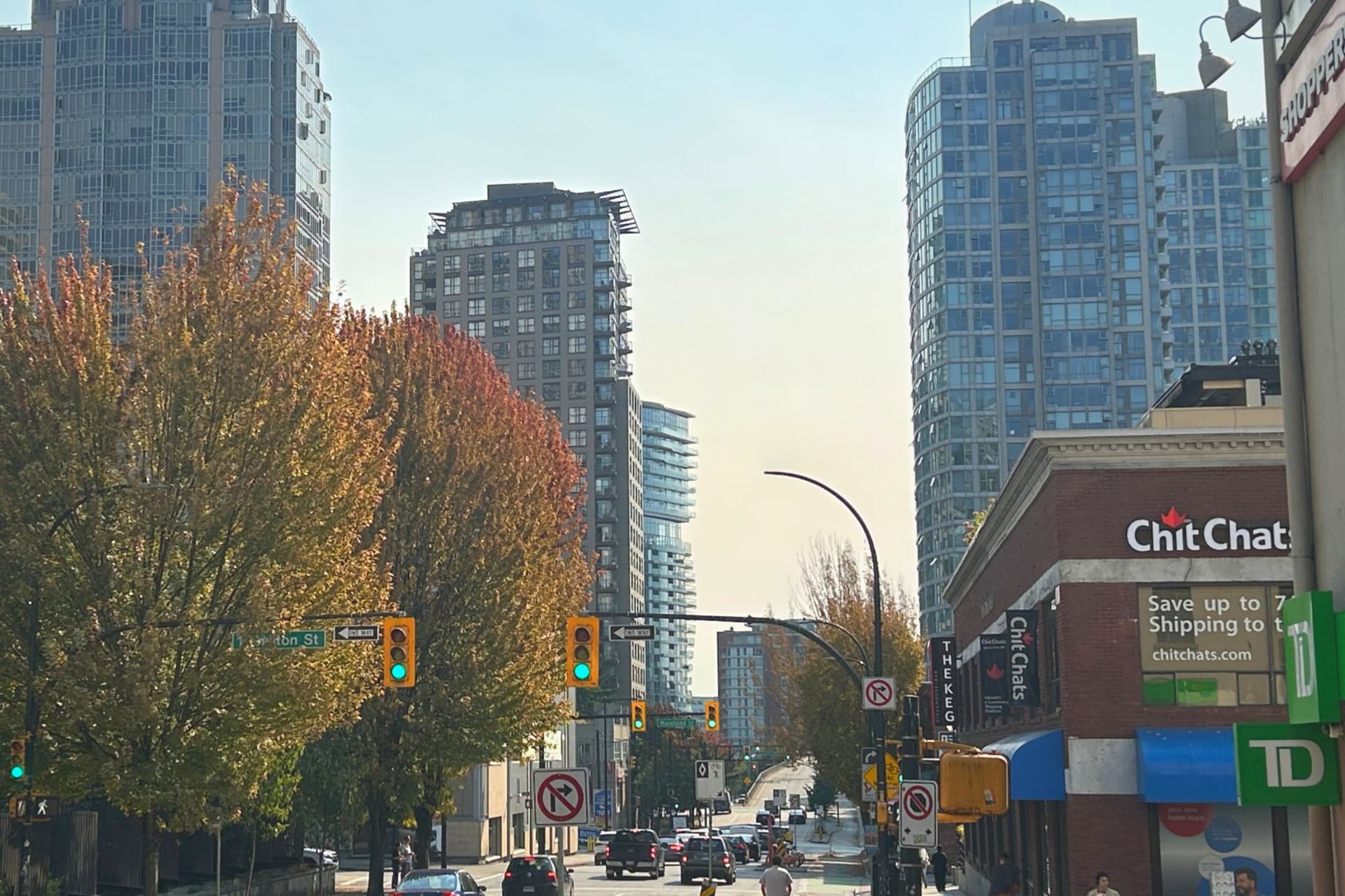 https://display.dailyhive.com/uploads/2025/09/vancouver-air-quality-1.jpg