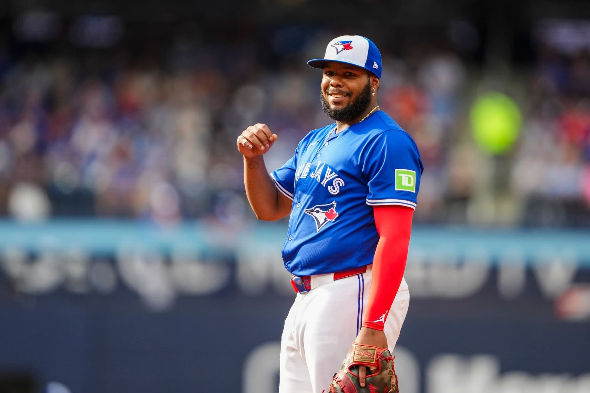 https://display.dailyhive.com/uploads/2025/09/vladdy-guerrero-jr-blue-jays.jpg