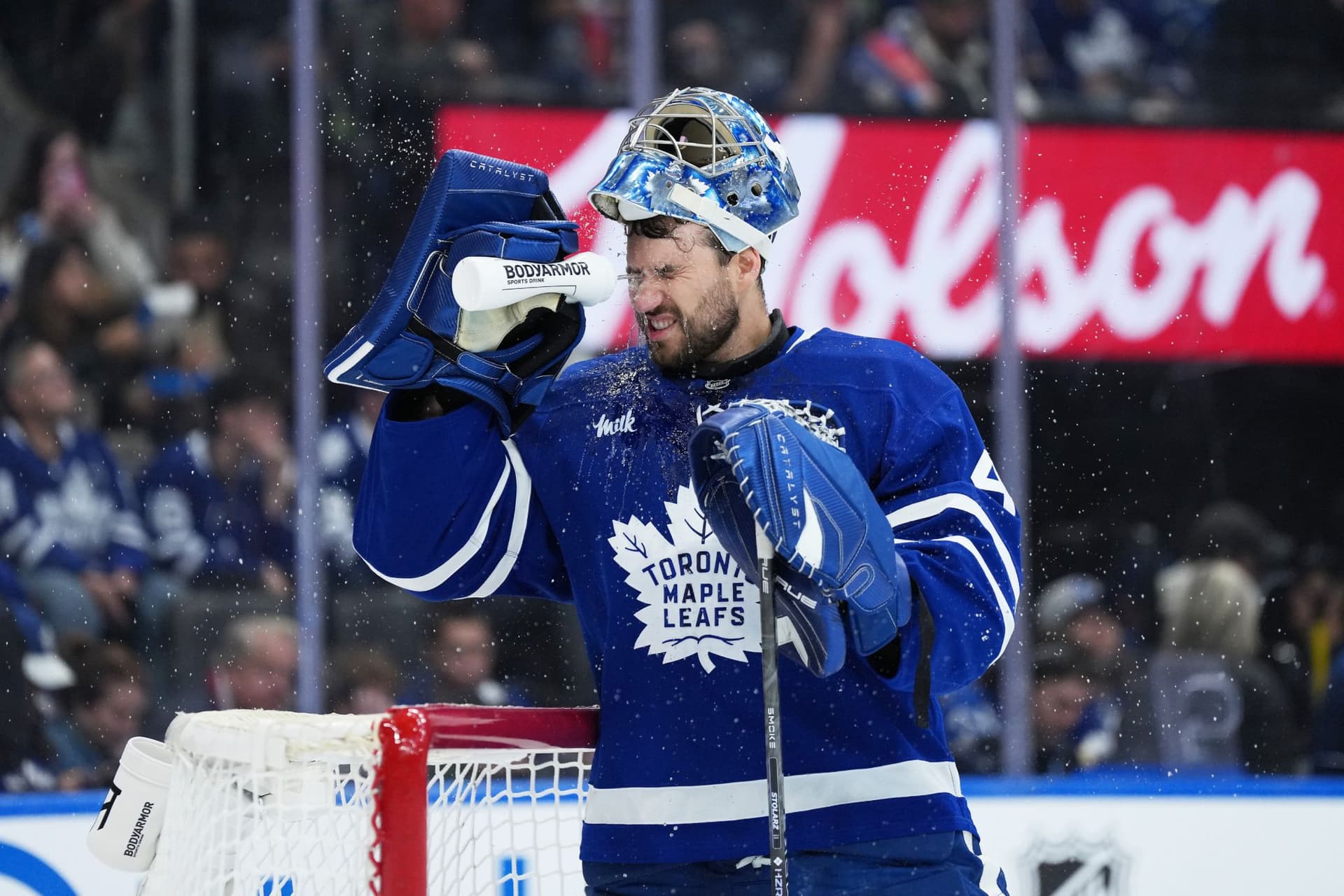 https://display.dailyhive.com/uploads/2025/10/Leafs-Stolarz.jpg