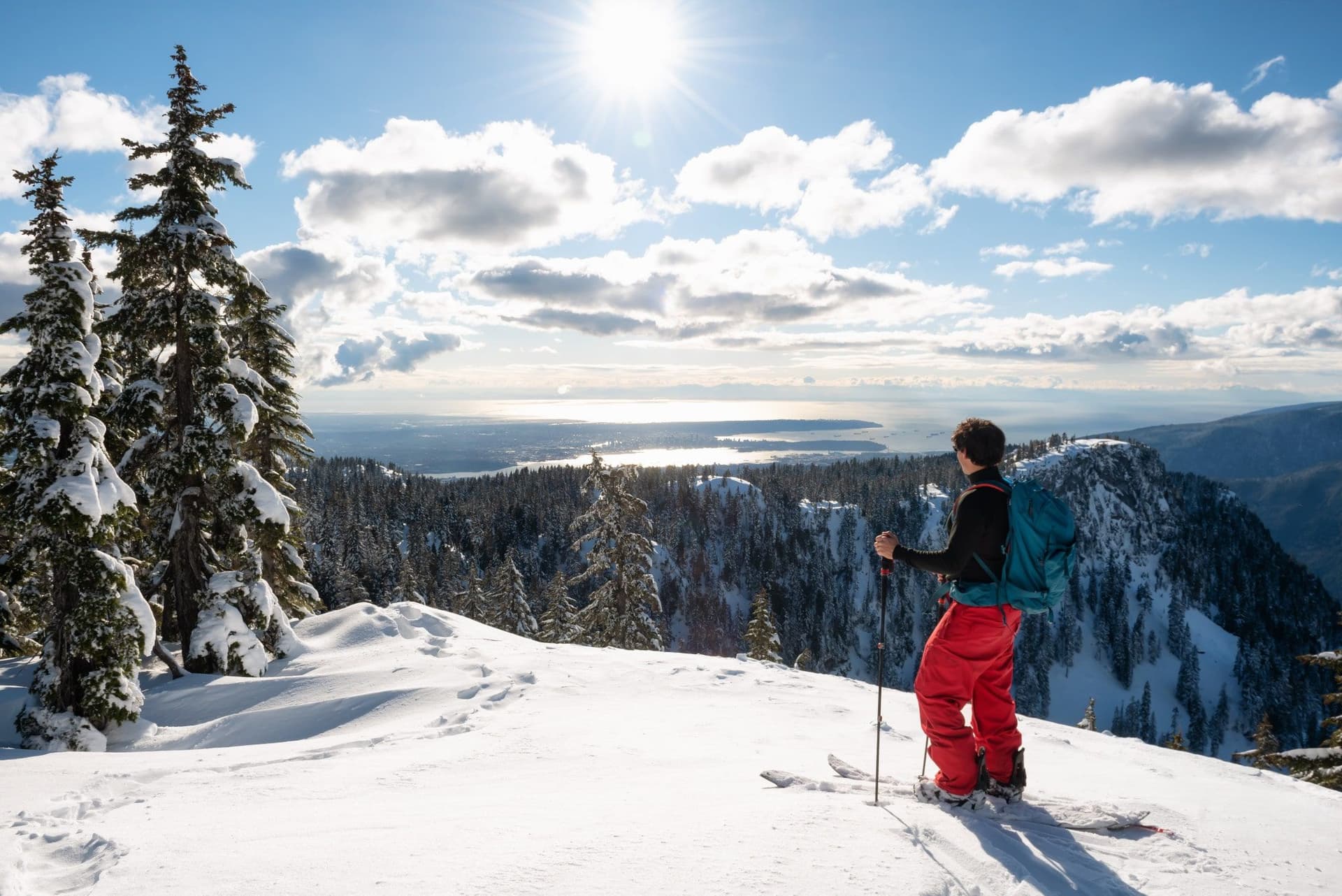 https://display.dailyhive.com/uploads/2025/10/Mount-Seymour-hiring.jpg