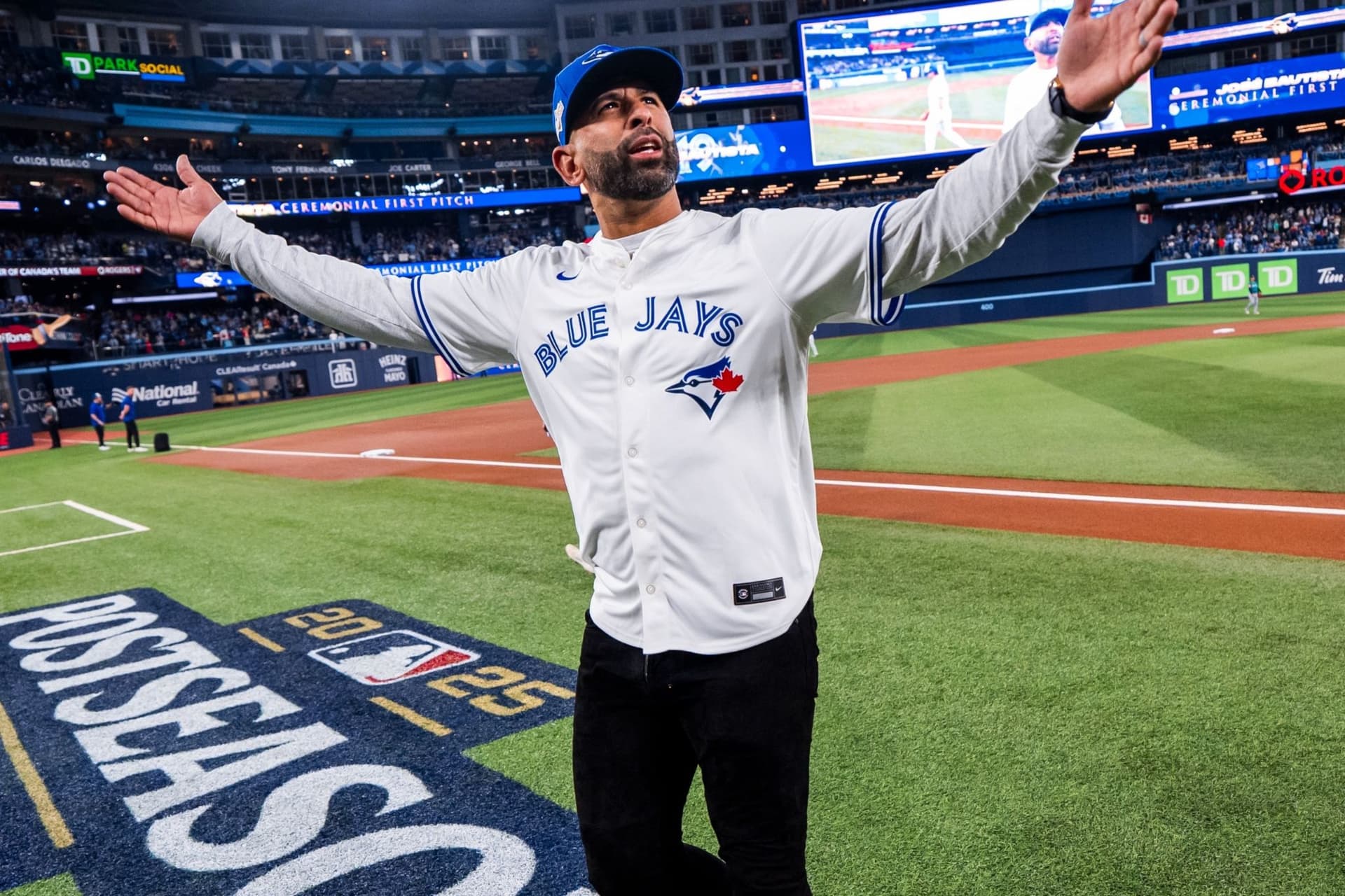 https://display.dailyhive.com/uploads/2025/10/blue-jays-bautista-2.jpg