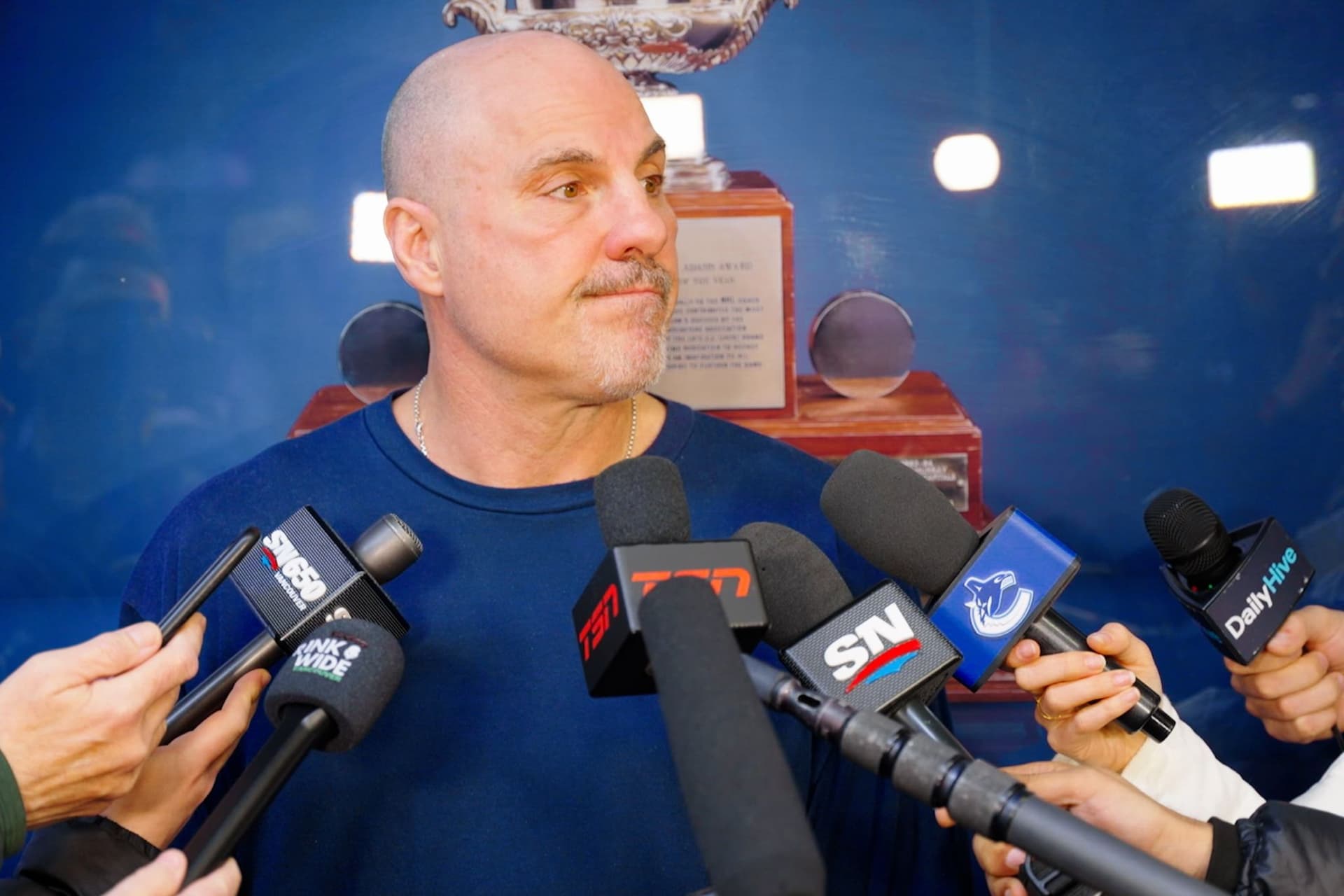https://display.dailyhive.com/uploads/2025/10/tocchet-canucks-media.jpeg