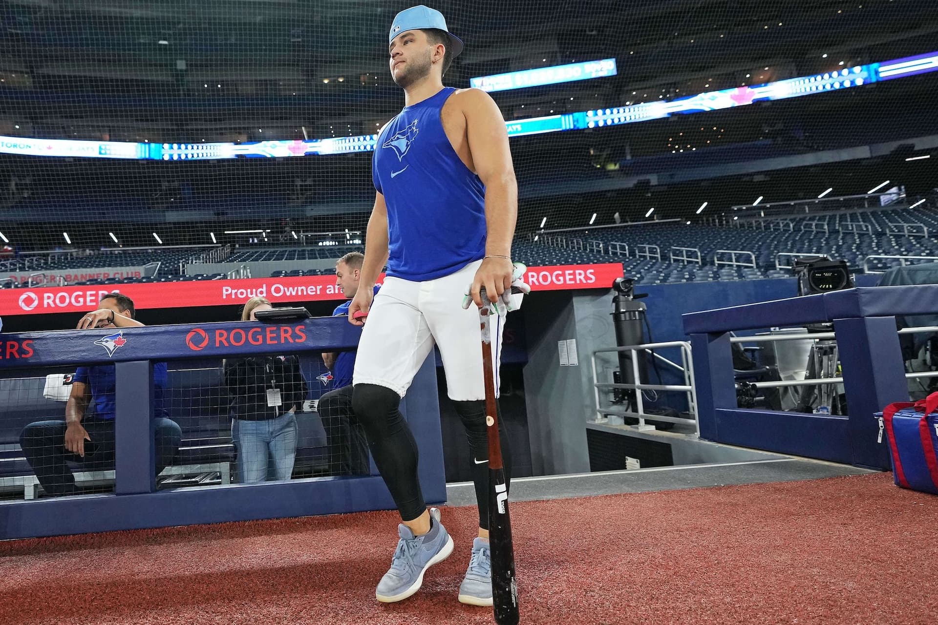https://images-dh-production-baselayer.dailyhive.com/uploads/2025/10/bo-bichette-blue-jays.jpg