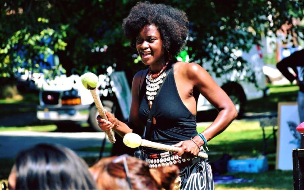 https://www.vancouverplanner.com/wp-content/uploads/2022/06/african-descent-festival-vancouver-1024x640.jpg